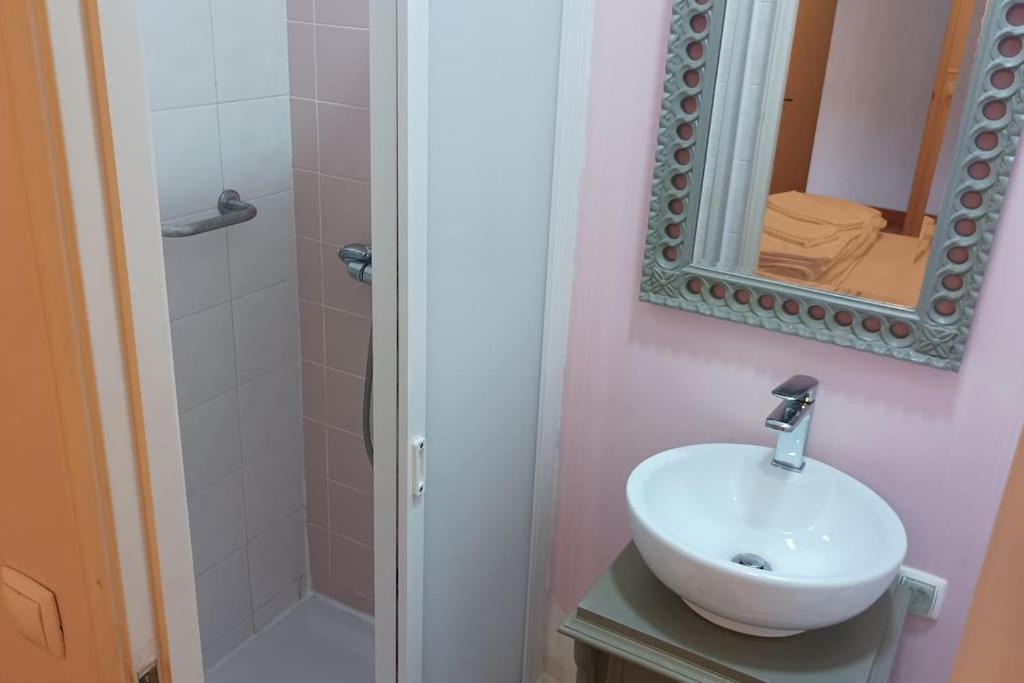2 Bedroom, 2 Bathroom With Terrasse - Palma Residence Lisbon Exterior photo